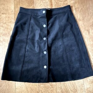 Aritzia Wilfred Free black suede-like mini skirt, size 2